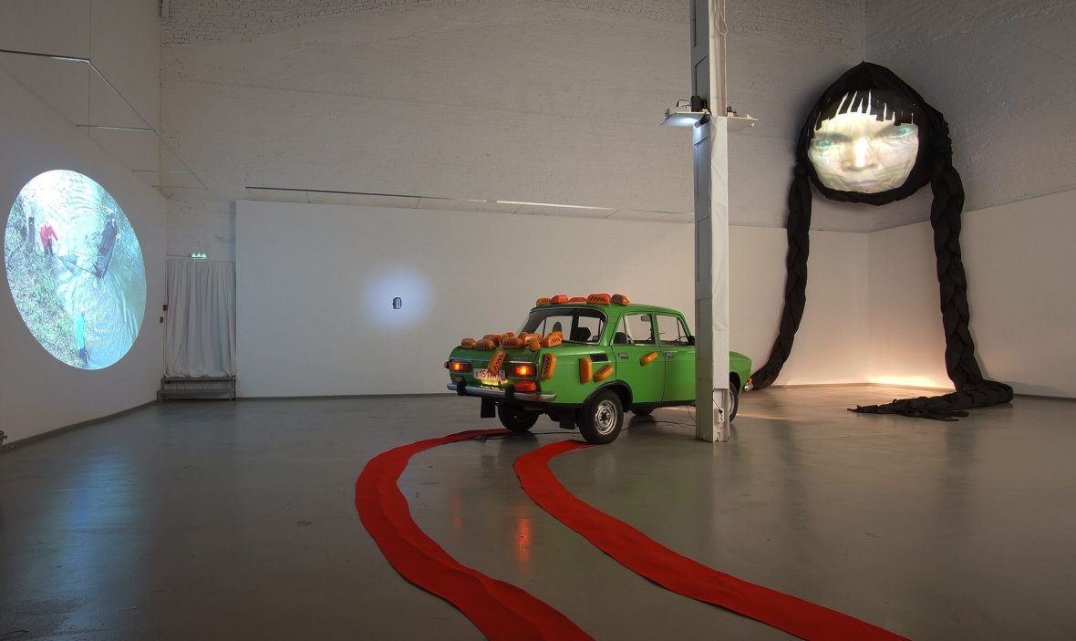 ЗДЕСЬ ДОРОГИ ПРОСТО НЕТ!