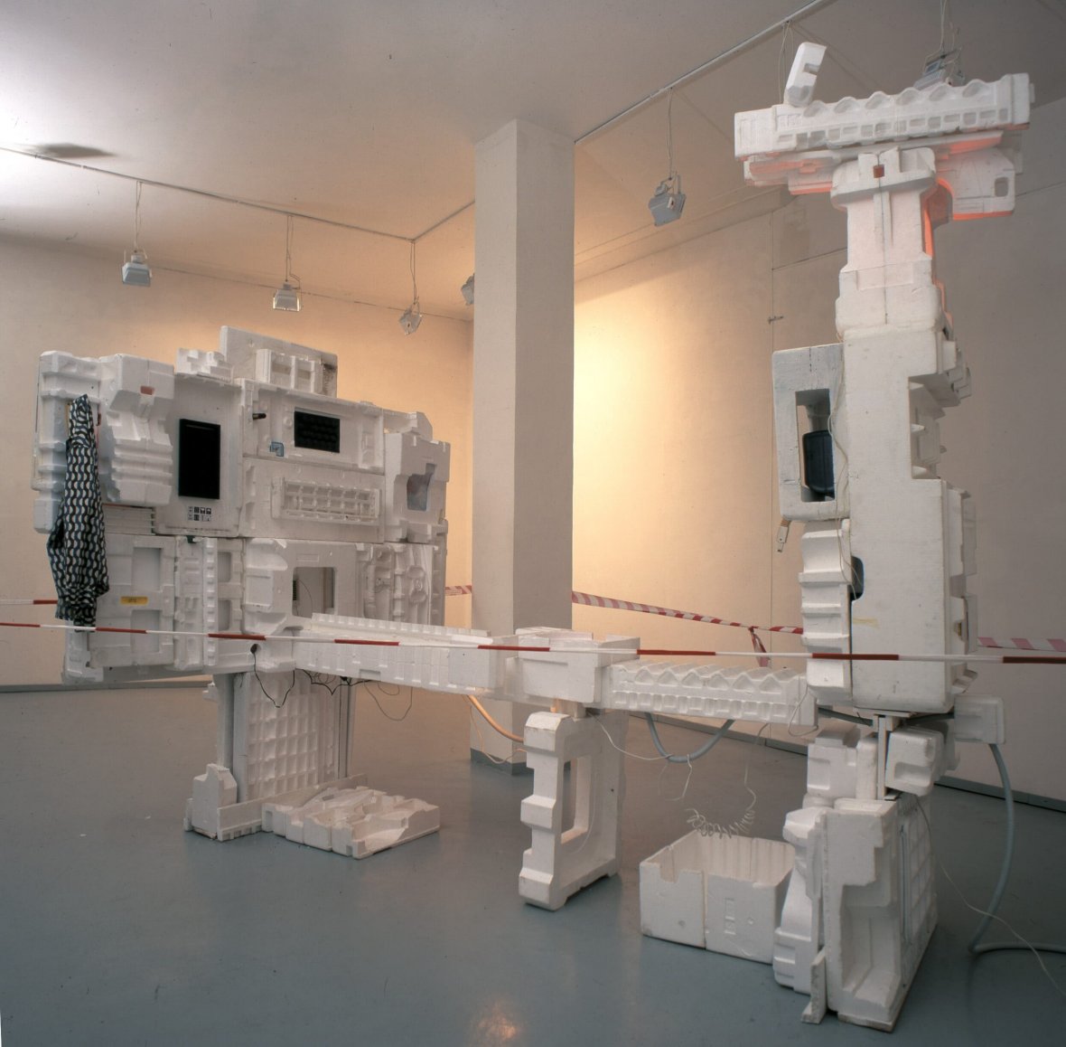 Palinton-2 / Opera critique