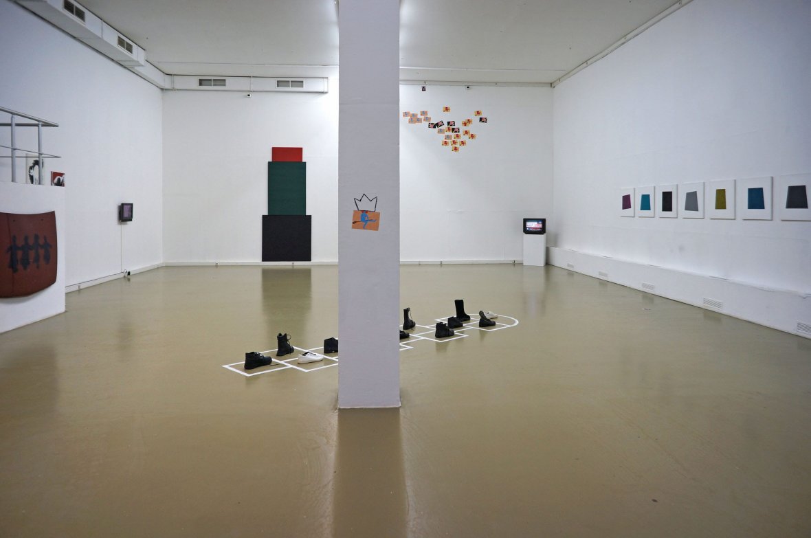 Осторожно, сосульки!