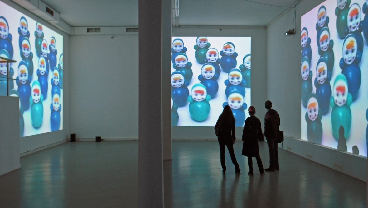 Поиграй с Анной